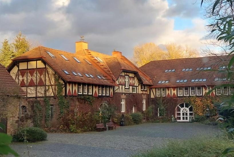 Aparthotel Rittergut Haus Laer à Bochum Extérieur photo